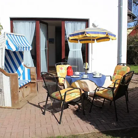 Haus Rugensonne Daire Baabe